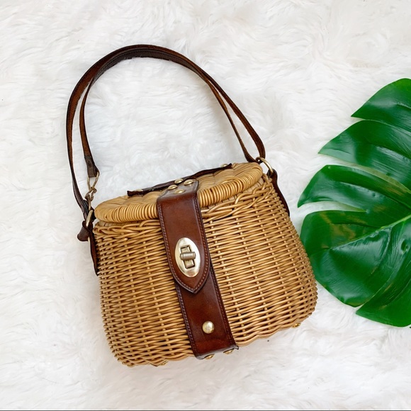 Vintage Handbags - Vintage rattan woven hand bag purse handcrafted